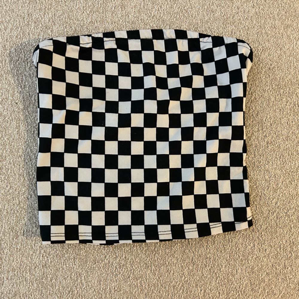 Checkered cropped tube top